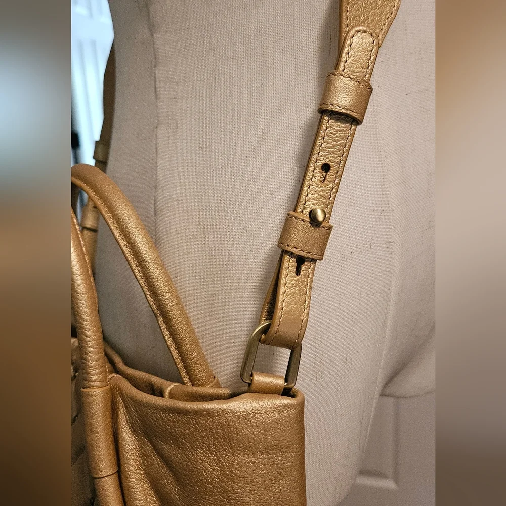NWT HOBO Margot Satchel/crossbody: Dusty Gold 100% Gen Leather - Picture 9 of 14